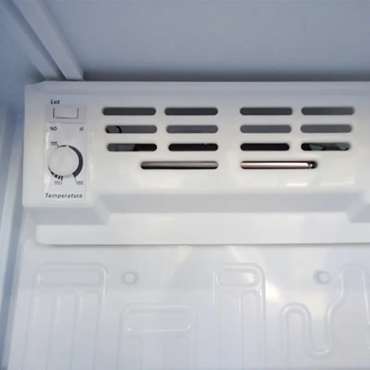 Imagen Heladera Exhibidora Vertical Inelro Mt-120 106 Lts Blanca