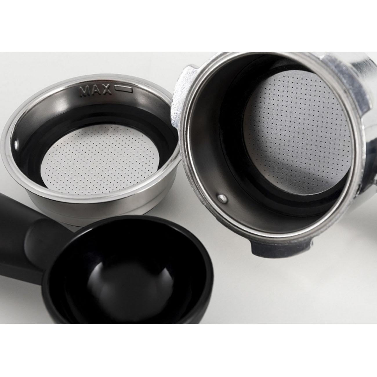 Imagen Cafetera Express Peabody Pe-ce5003 20 Bar Apto C&aacute;psulas Roja